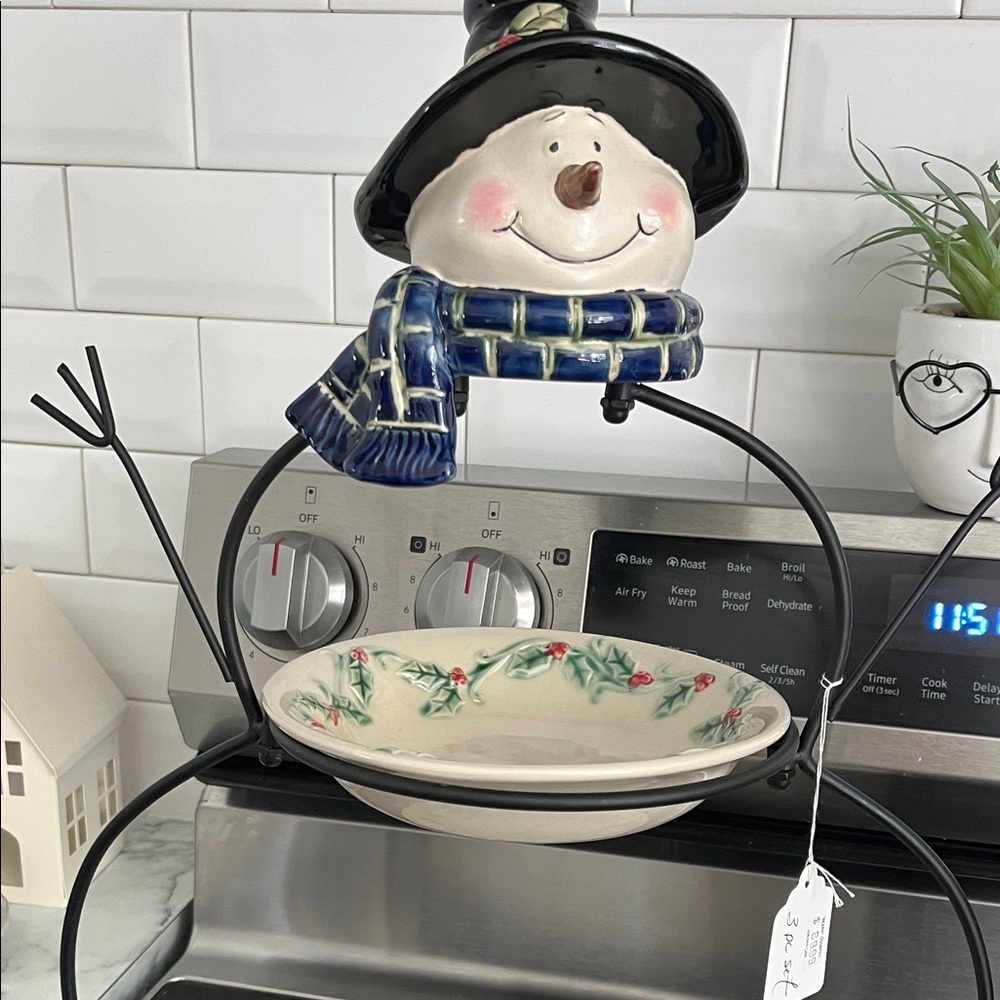 Festive Snowman Holiday Dish Holder